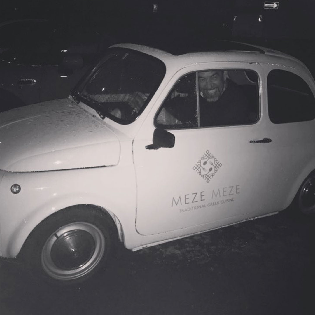 Christos Minoudis – Gastgeber und Inhaber der Meze Meze Taverna